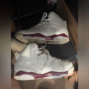 Maroon 6s!